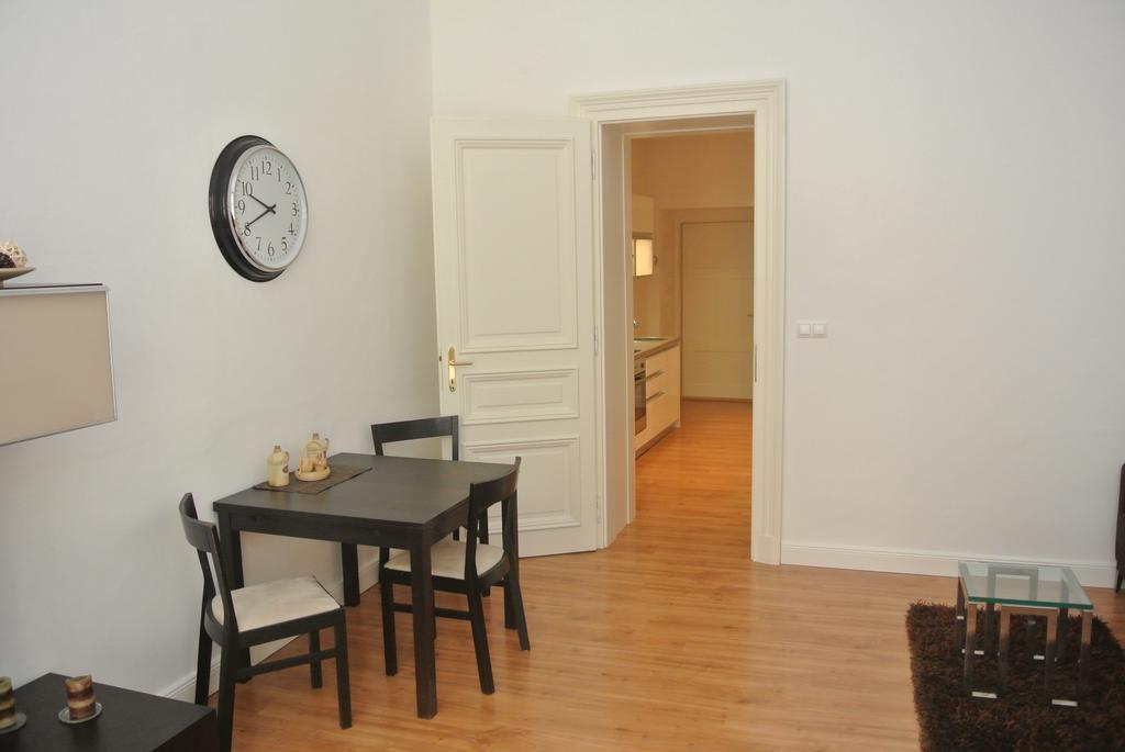 Apartment Domo *